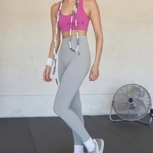 Free people gray leggings gs. Sz M/L high waisted - Picture 2 of 4